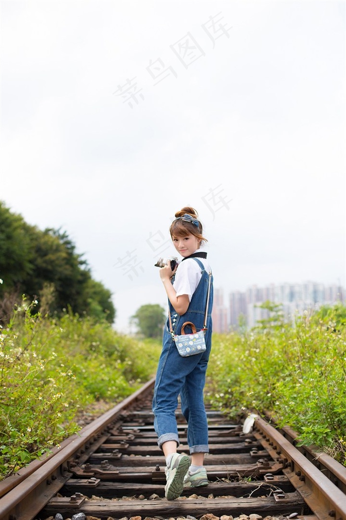 温柔抚摸引发的激烈身体反应视频
